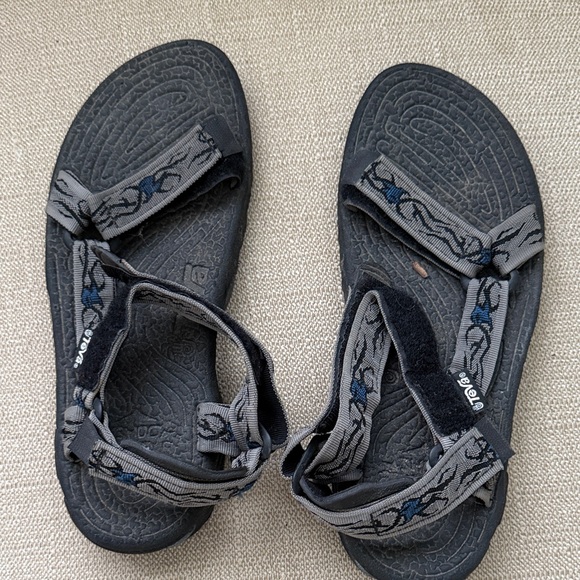 Teva Men’s Black and Gray Sandals - Picture 1 of 4